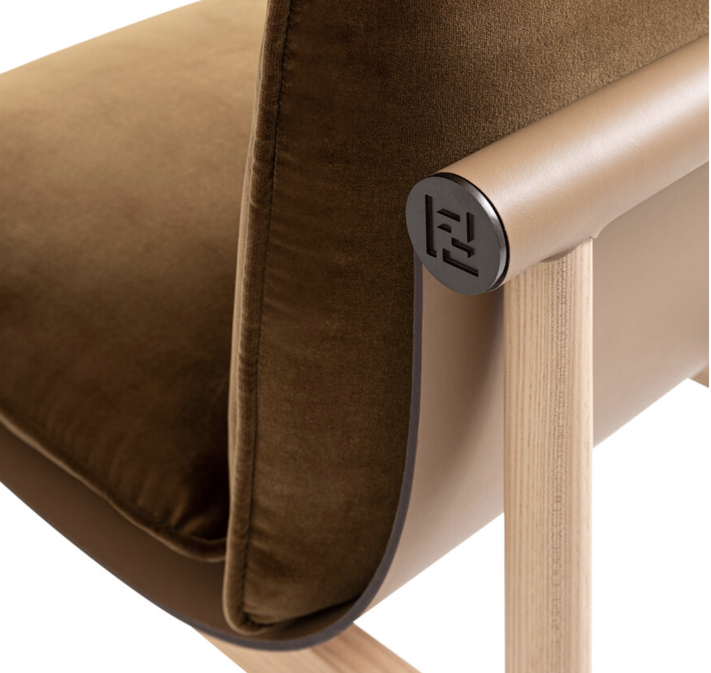 Totu wood chair